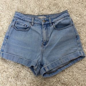 Pacsun shorts size 25